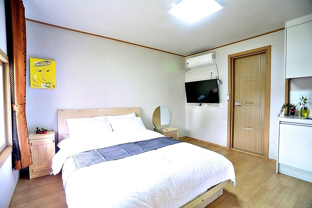 Ddobagi Pension Seogwipo Exterior photo