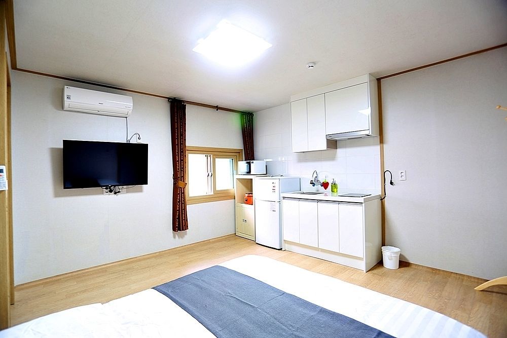 Ddobagi Pension Seogwipo Exterior photo
