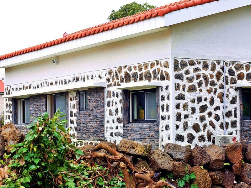 Ddobagi Pension Seogwipo Exterior photo